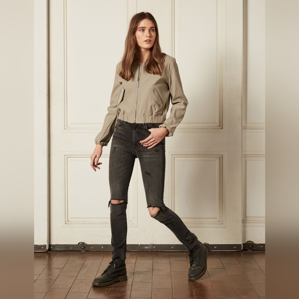 BOYISH Black Touch Of Evil Zachary Destroyed Distressed High Waisted Jeans Sz 28